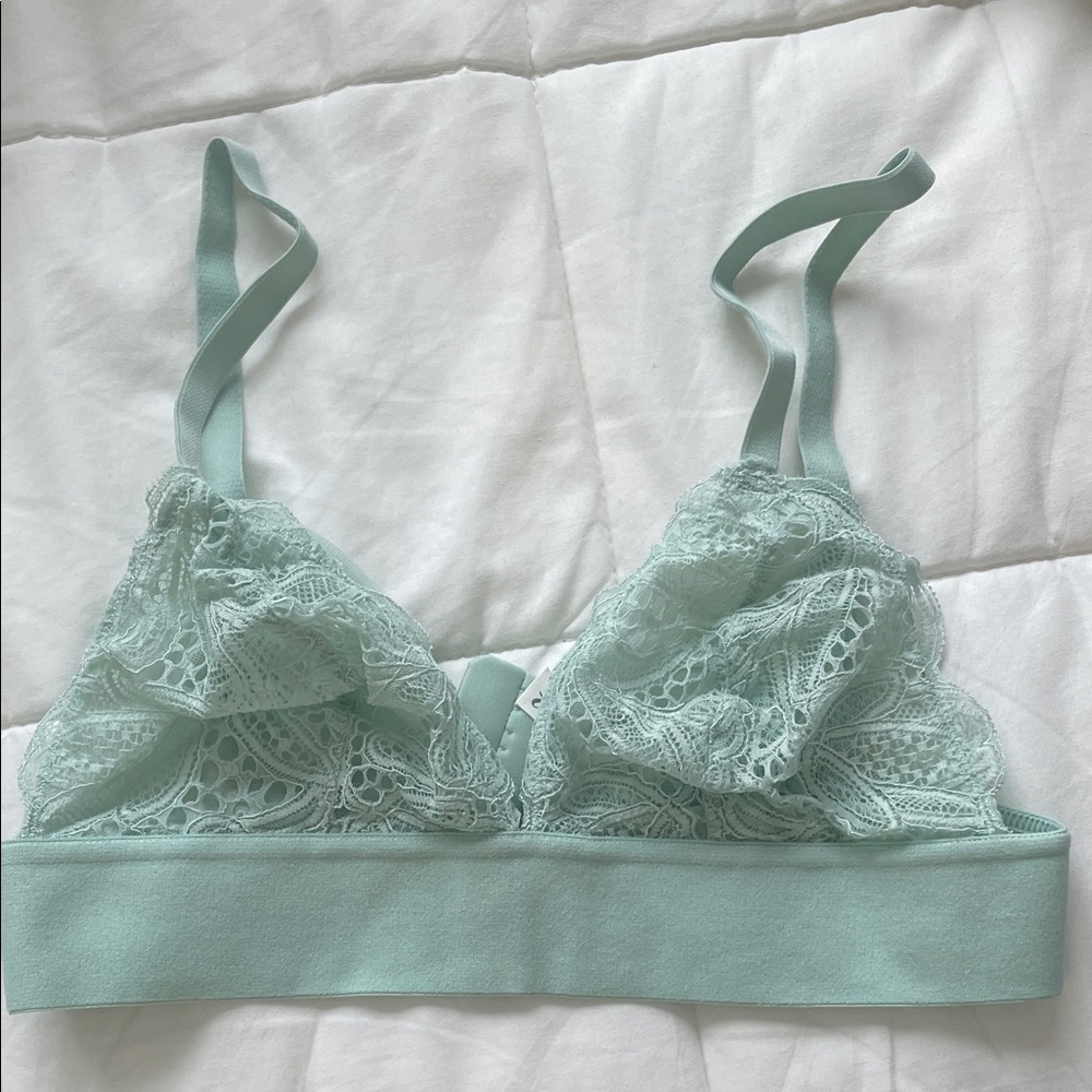 Lively Lace Bralette